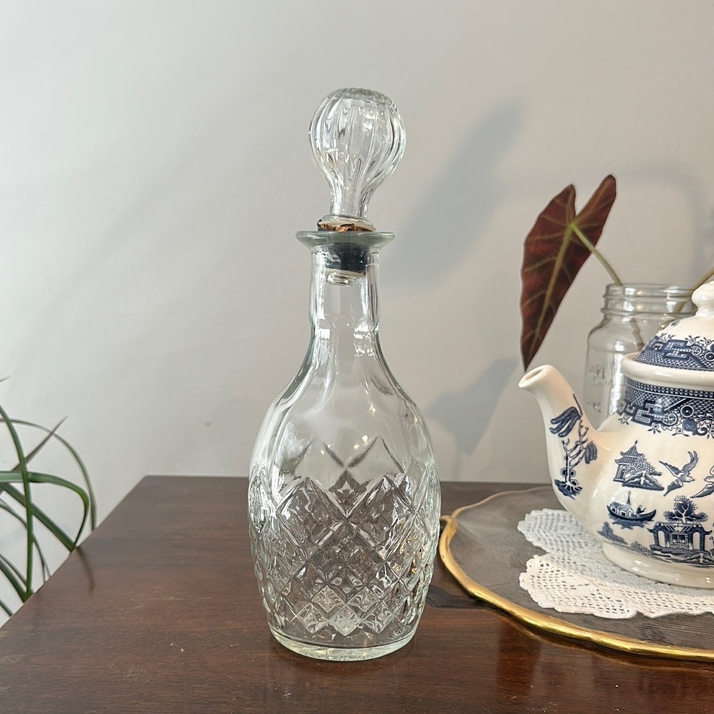 Vintage London Winery LTD 1967 Clear Glass Decanter with Cork Stopper & Glass